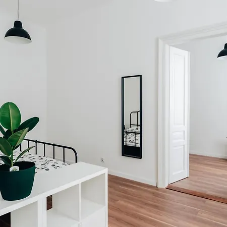 Apartment Podzamcze 24 *