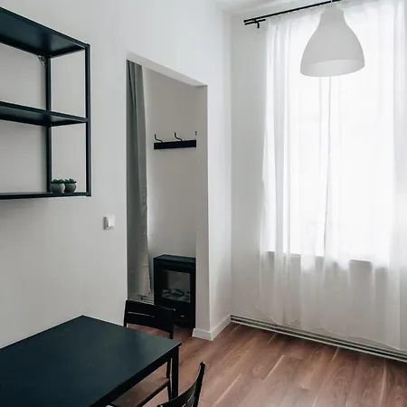 Podzamcze 24 Apartment *