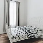 Podzamcze 24